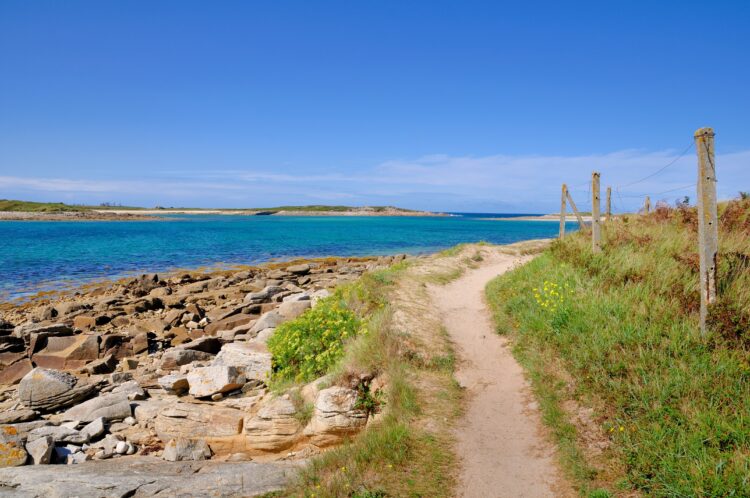 Sentier sur L'île-Grande